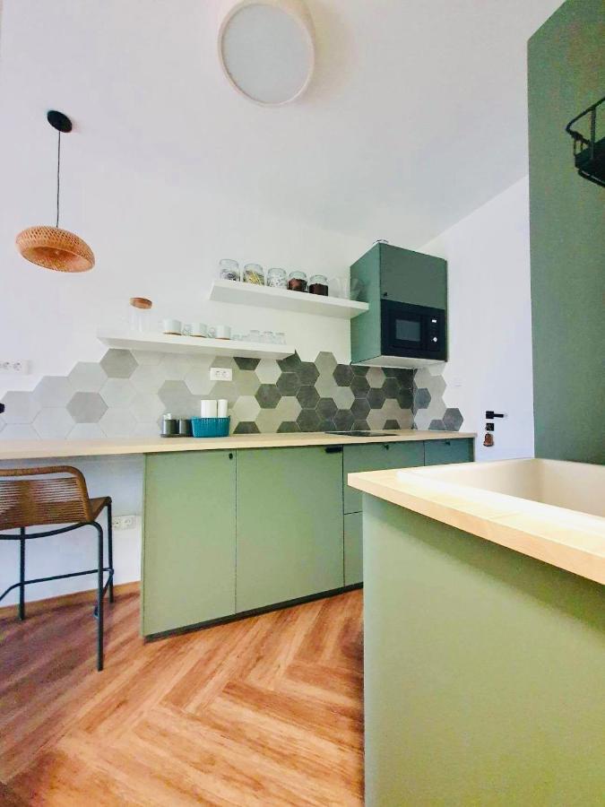 Coastolanyi B201 @Balaton Apartment Balatonfured Exterior photo